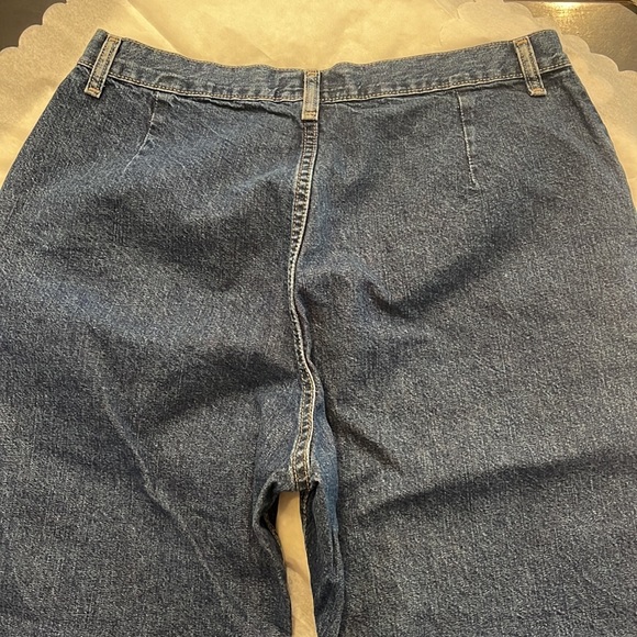 Size 14 Wrangler for Women Denim Blue Jeans - Wide Leg - Big Bottom Cropped - Picture 6 of 11